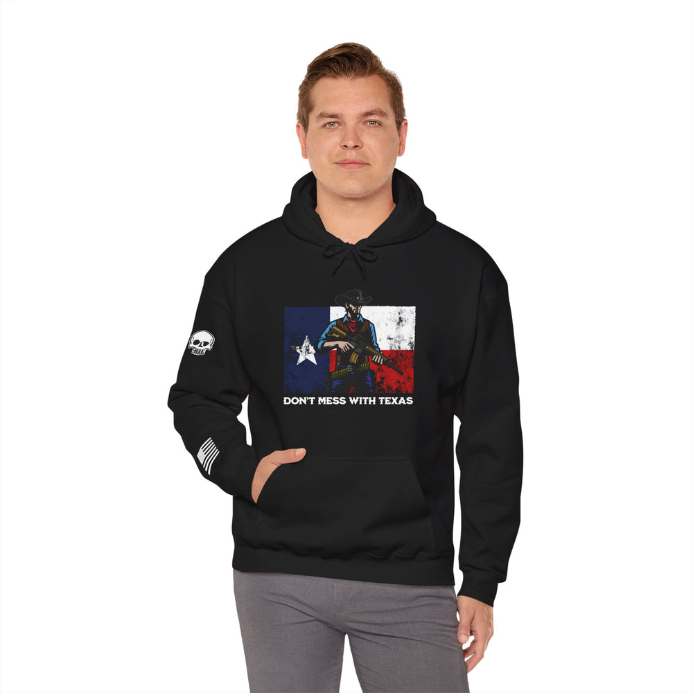 DON'T MESS WITH TEXAS COWBOY HOODIE