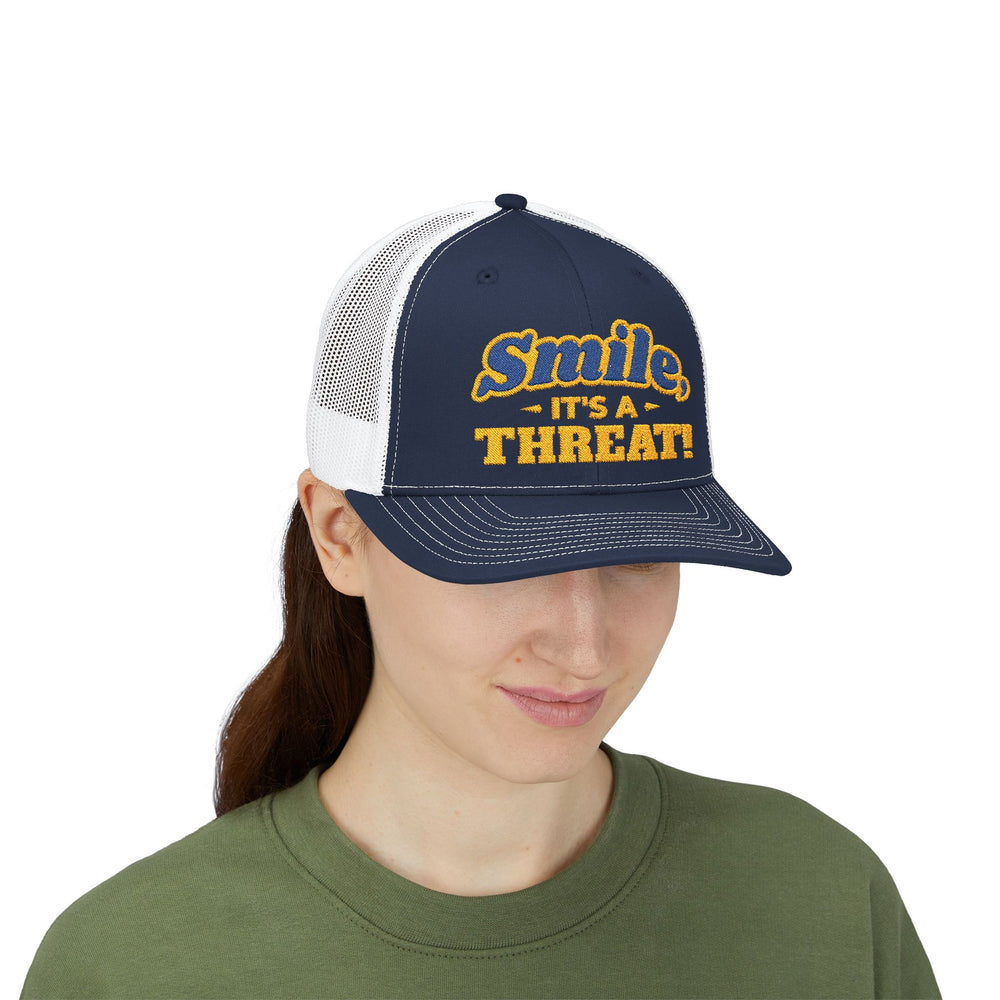 SMILE SNAP TRUCKER HAT