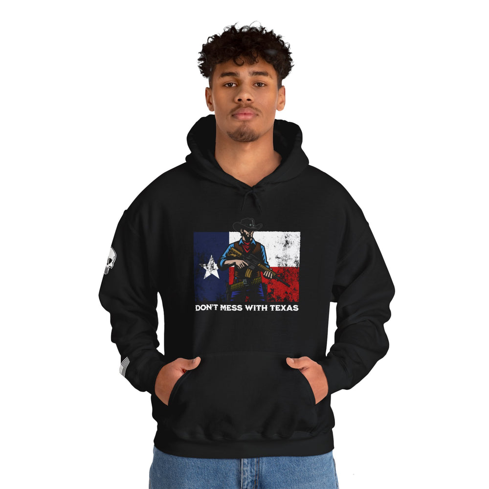 DON'T MESS WITH TEXAS COWBOY HOODIE