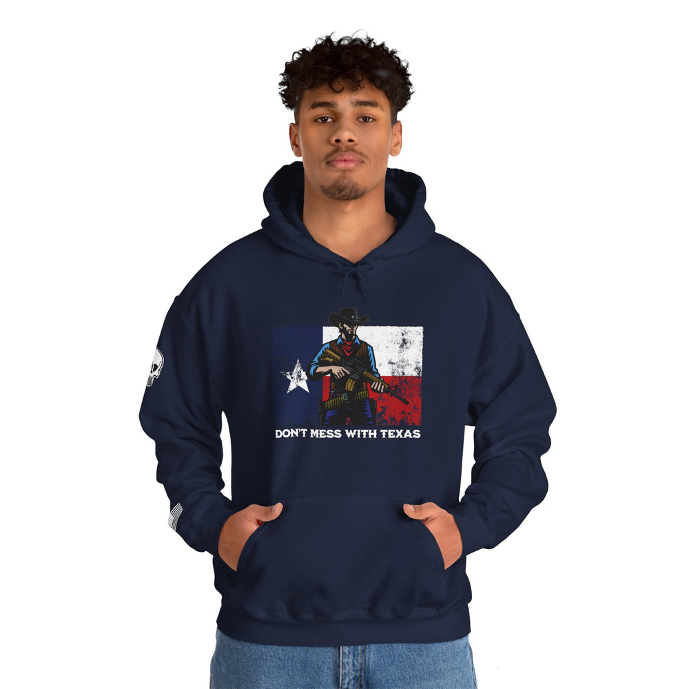 DON'T MESS WITH TEXAS COWBOY HOODIE