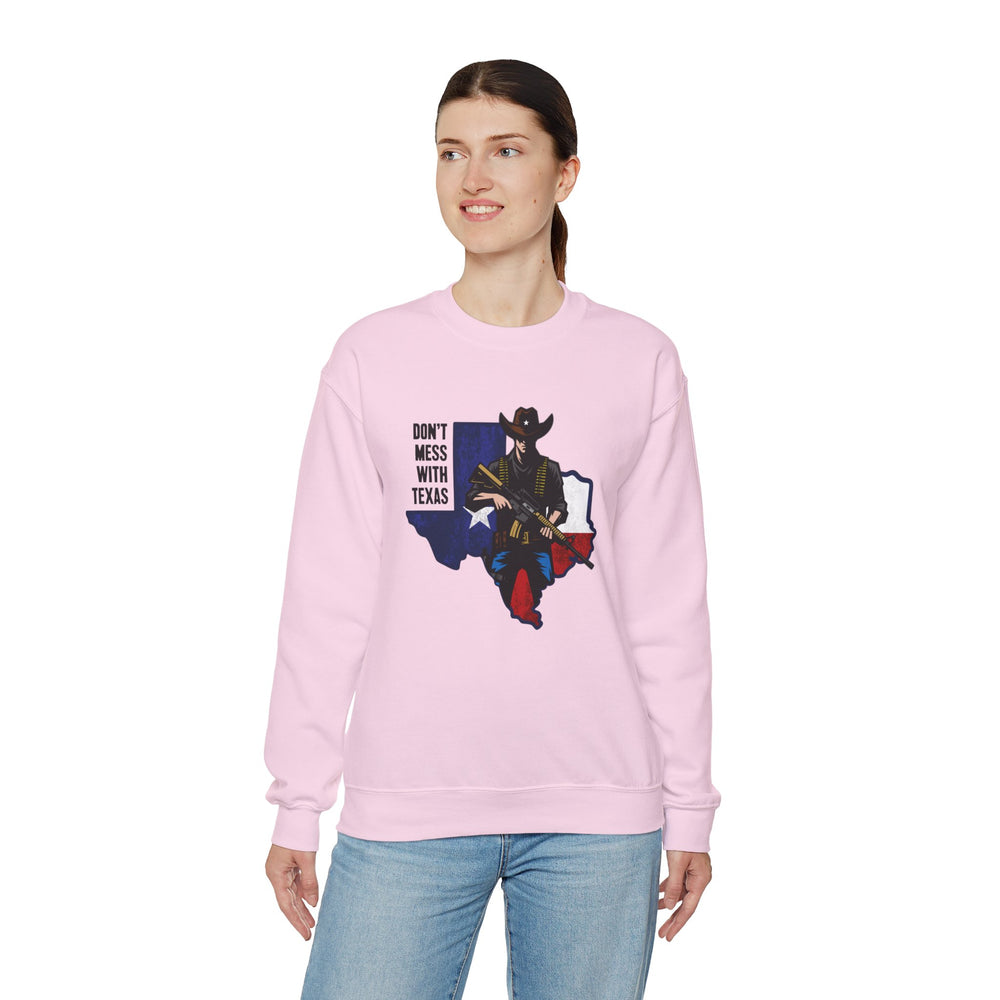 COWBOY DON'T MESS WITH TEXAS SWEATSHIRT