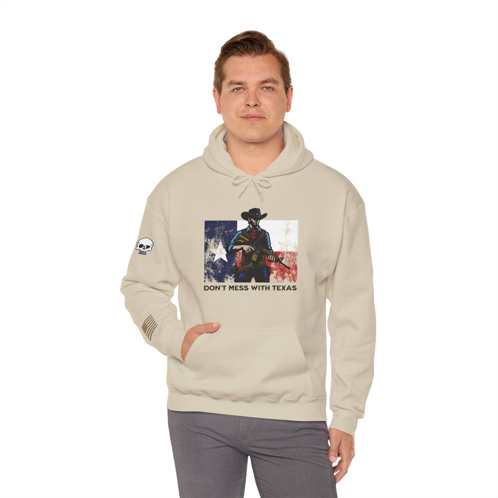 DON'T MESS WITH TEXAS COWBOY HOODIE